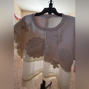 DAVI & DANI Light Gray Crochet Sweater